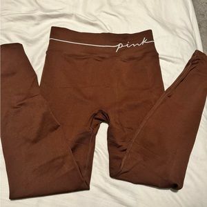 NWT Victoria’s Secret Pink Active leggings